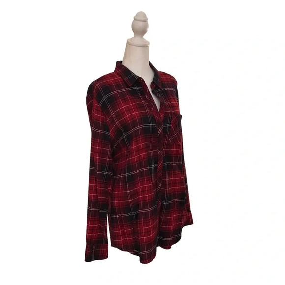 Ladies Red & Black Plaid Top - Picture 9 of 12